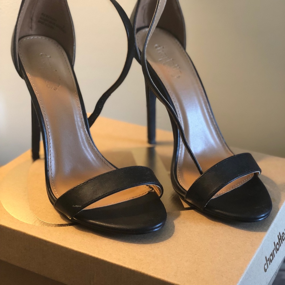 Charlotte Russe size 6 black heel. Worn once!